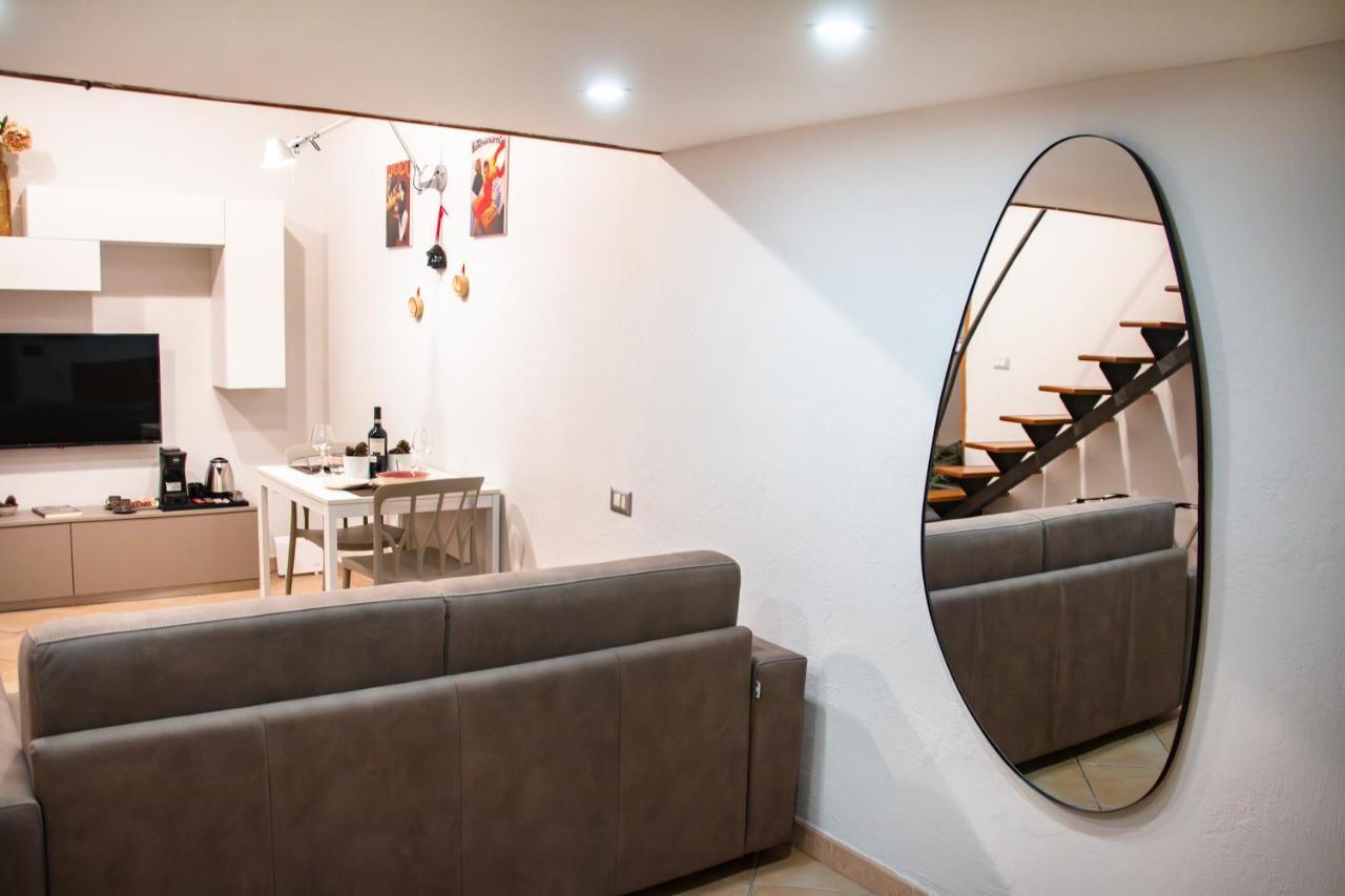 La Pigna Apartment เนเปิลส์ ภายนอก รูปภาพ
