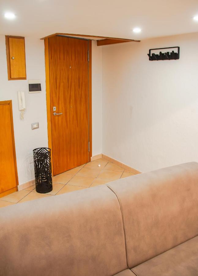 La Pigna Apartment เนเปิลส์ ภายนอก รูปภาพ